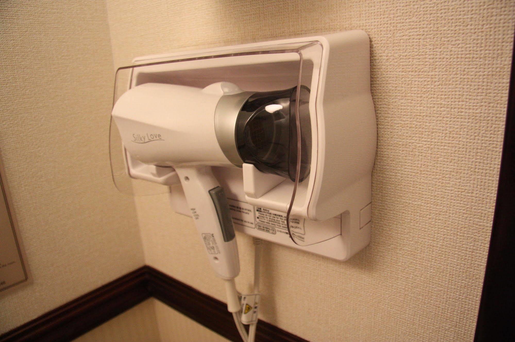 Toyoko Inn Sendai-Eki Nishi-Guchi Chuo Экстерьер фото