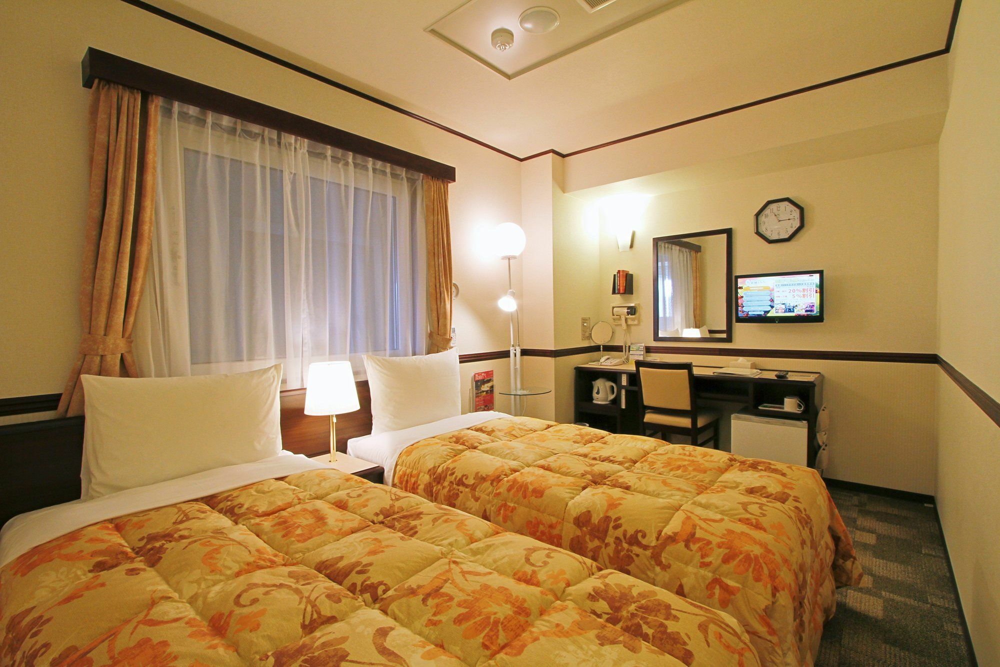 Toyoko Inn Sendai-Eki Nishi-Guchi Chuo Экстерьер фото