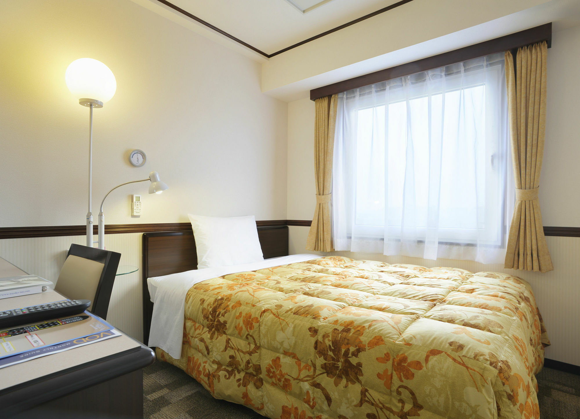 Toyoko Inn Sendai-Eki Nishi-Guchi Chuo Экстерьер фото