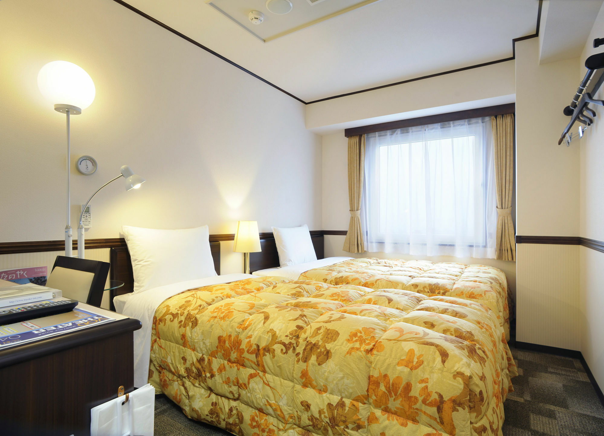 Toyoko Inn Sendai-Eki Nishi-Guchi Chuo Экстерьер фото